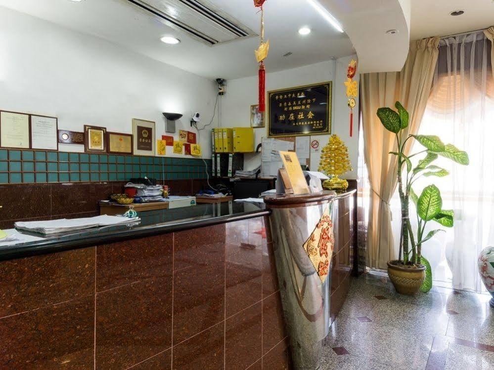 Reddoorz Near Aljunied Mrt Hotel Singapur Exterior foto